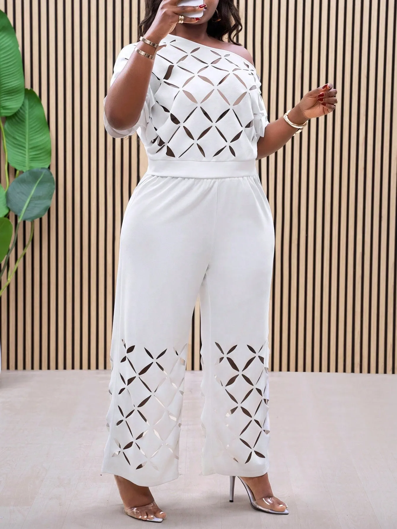 Asymmetrical Shoulder Embroidered 2-Piece Classy Set