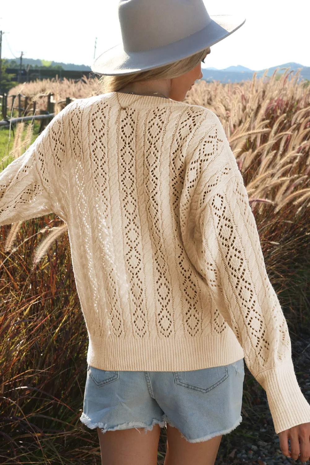 Beige Exquisite Knitted Puff Sleeve Sweater