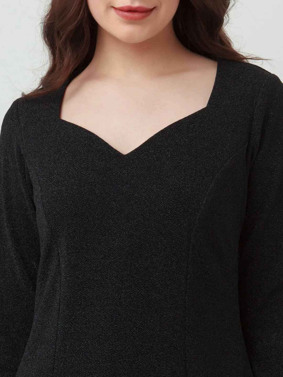 Black Solid Fitted Short Dress