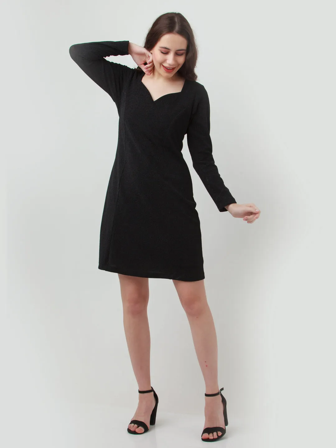 Black Solid Fitted Short Dress