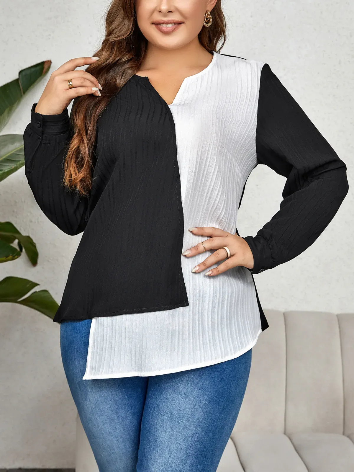 Bold Divide Asymmetrical Long Sleeve Plus Size Blouse
