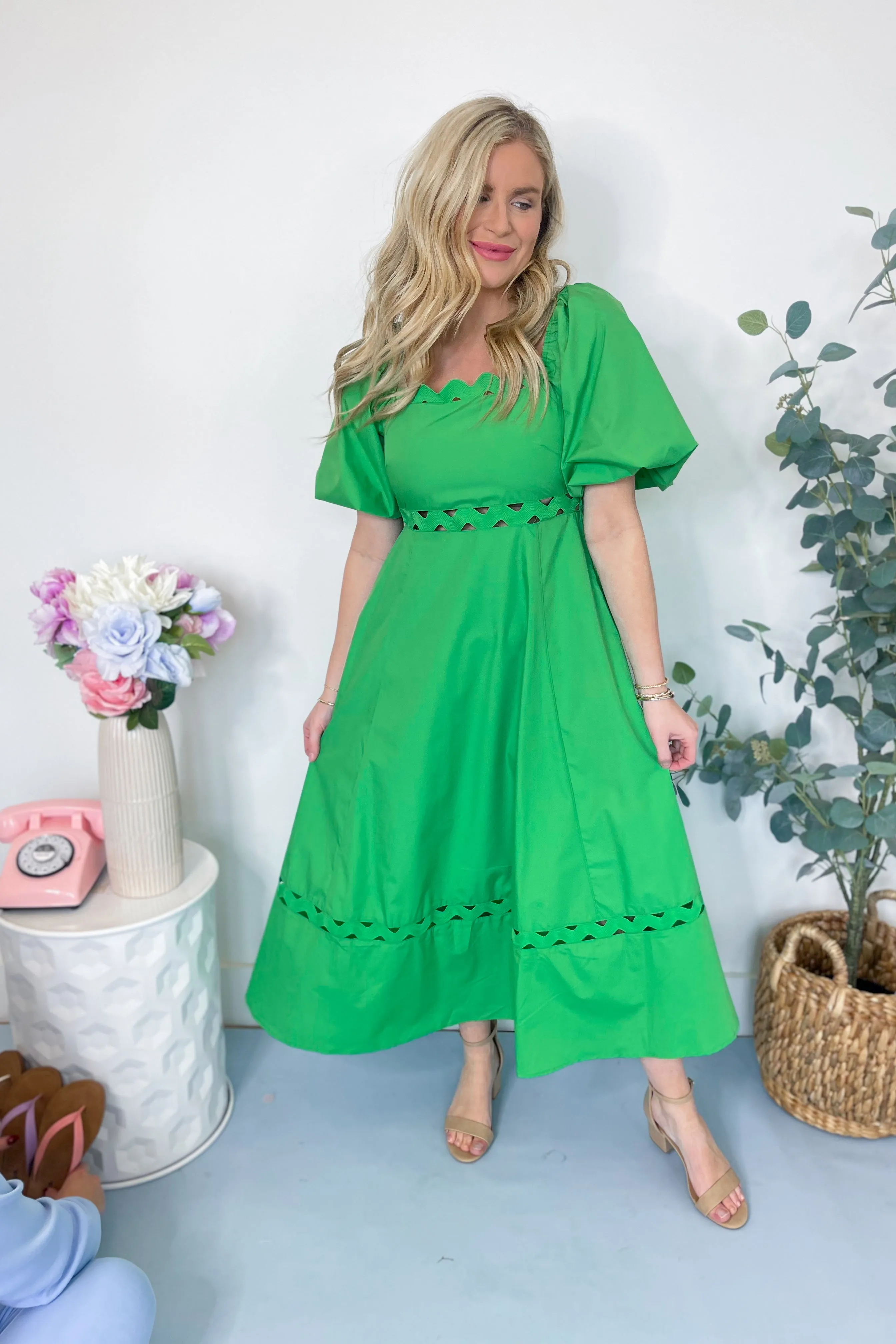 Brennley Puff Sleeve Ric Rac Trim Midi Dress