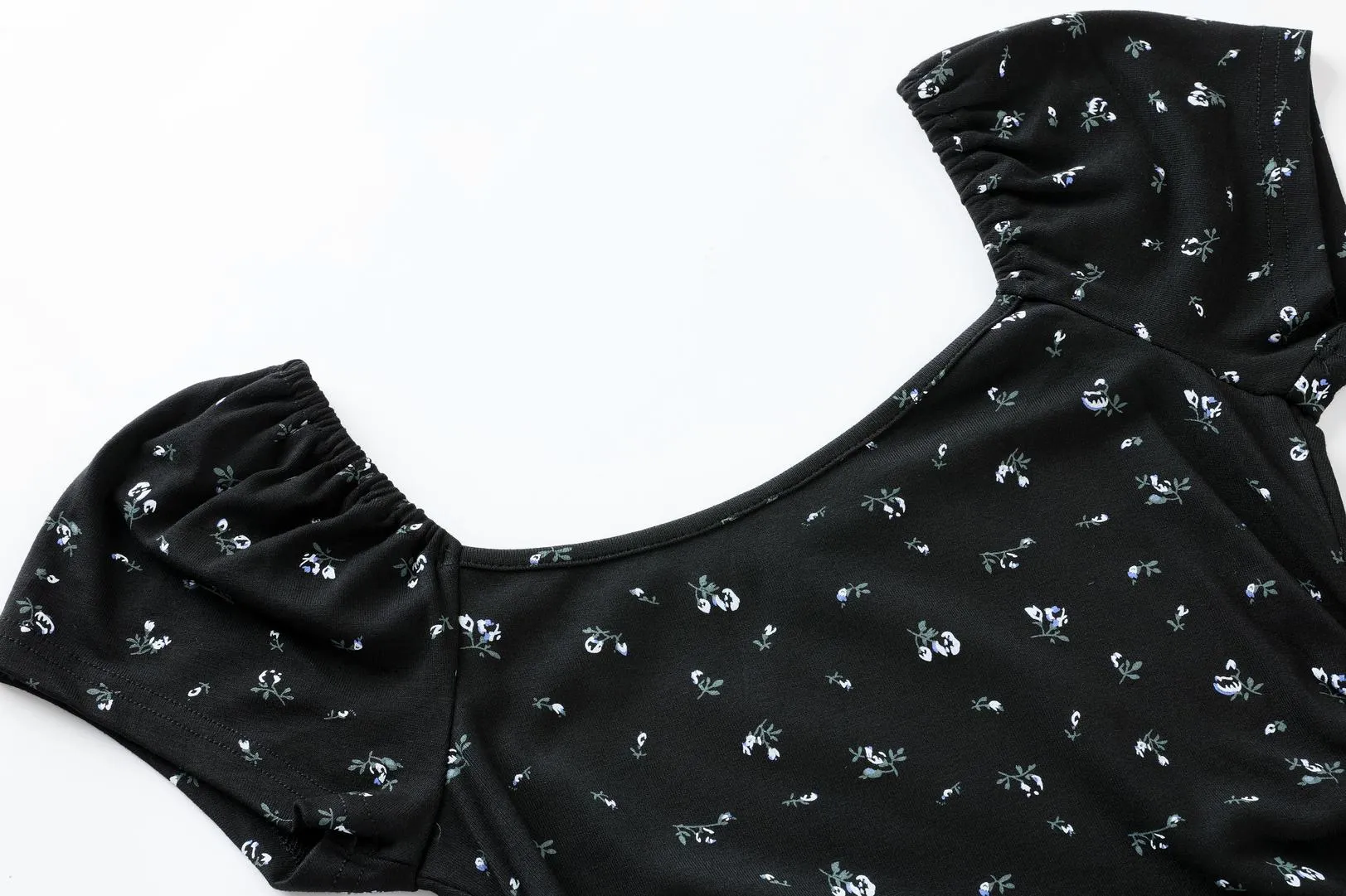 Chic Women's Maxi Slip Dress with Full Floral Print Design