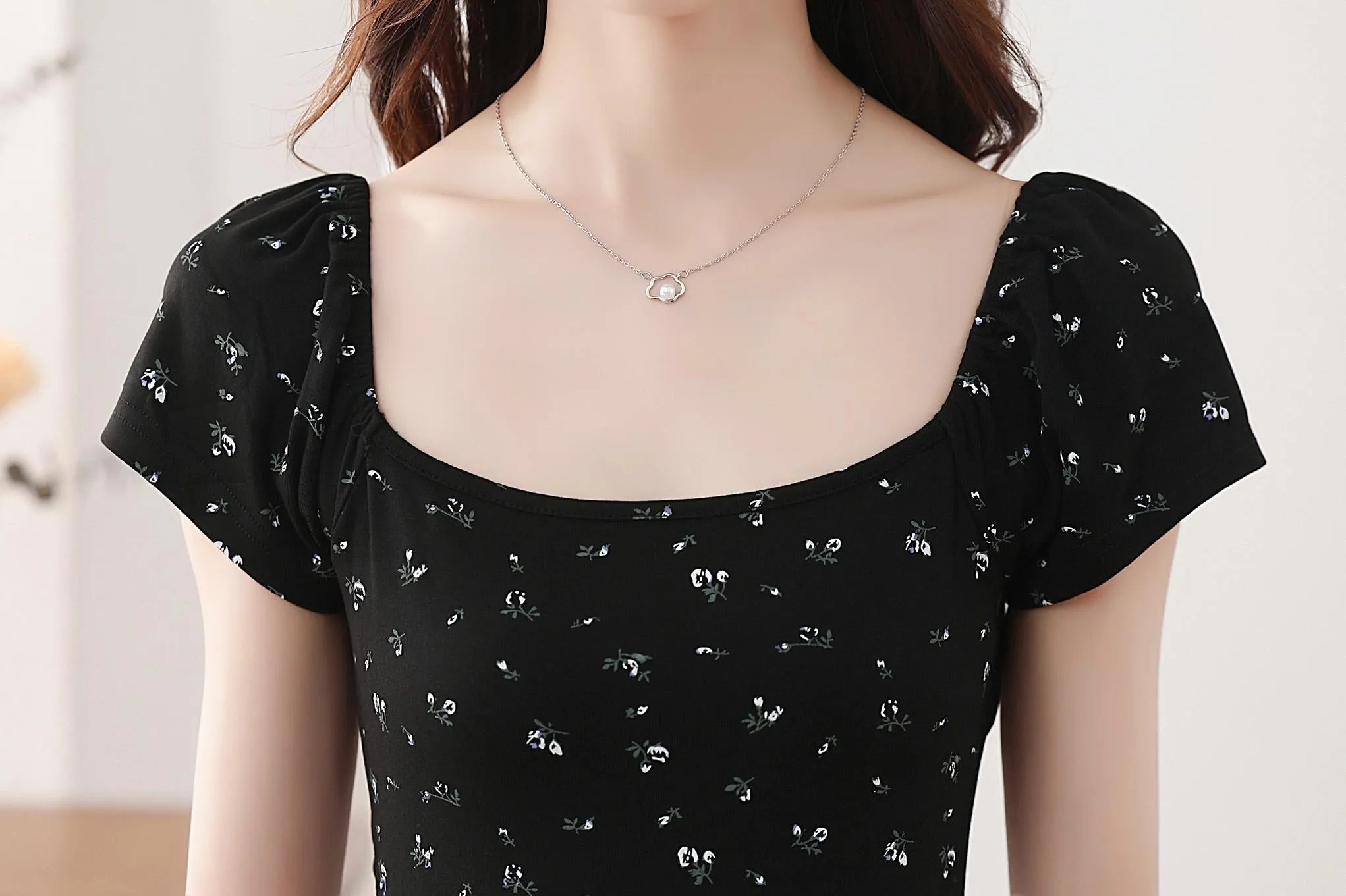 Chic Women's Maxi Slip Dress with Full Floral Print Design