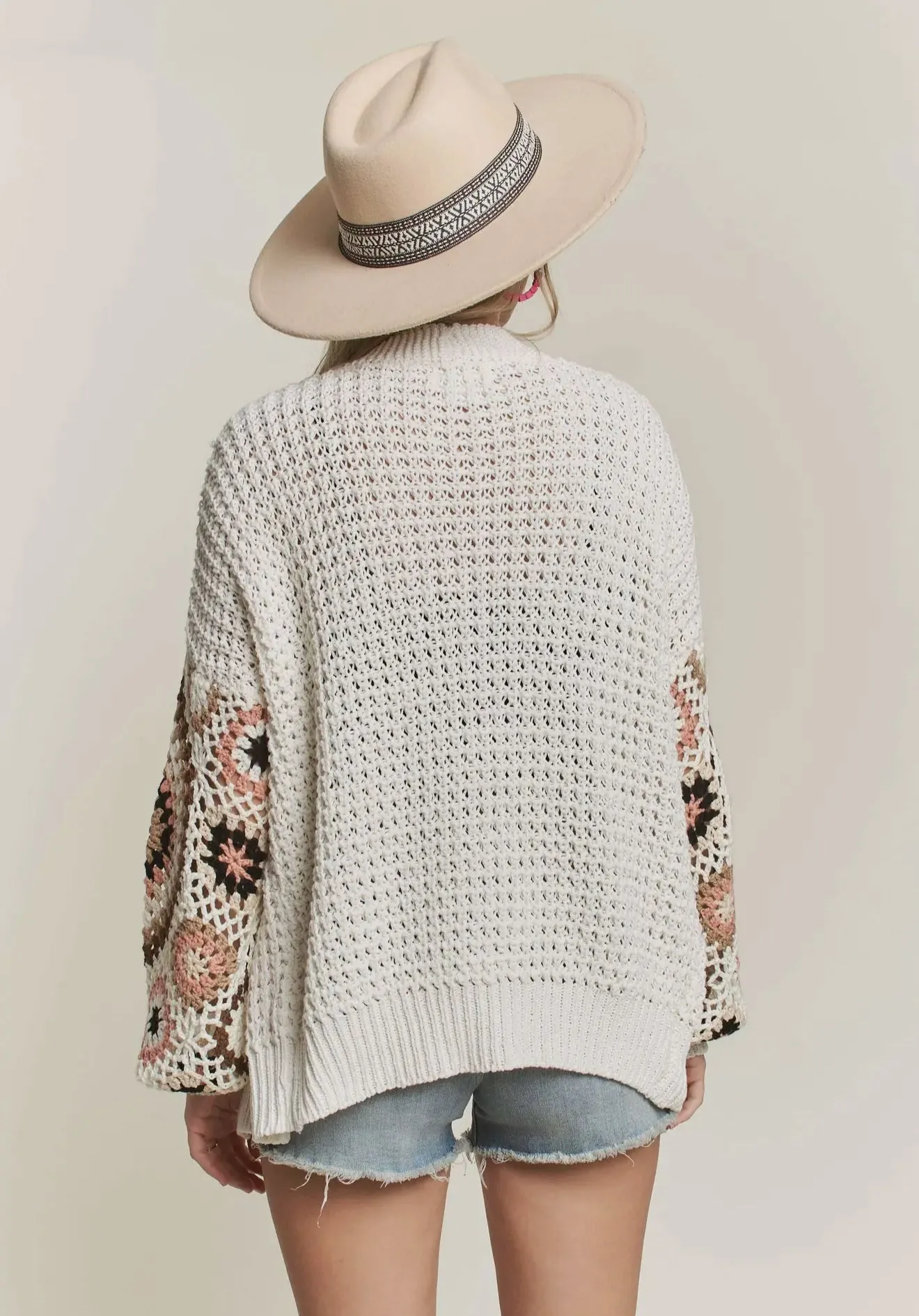 CROCHET NEUTRAL SLEEVE CARDIGAN