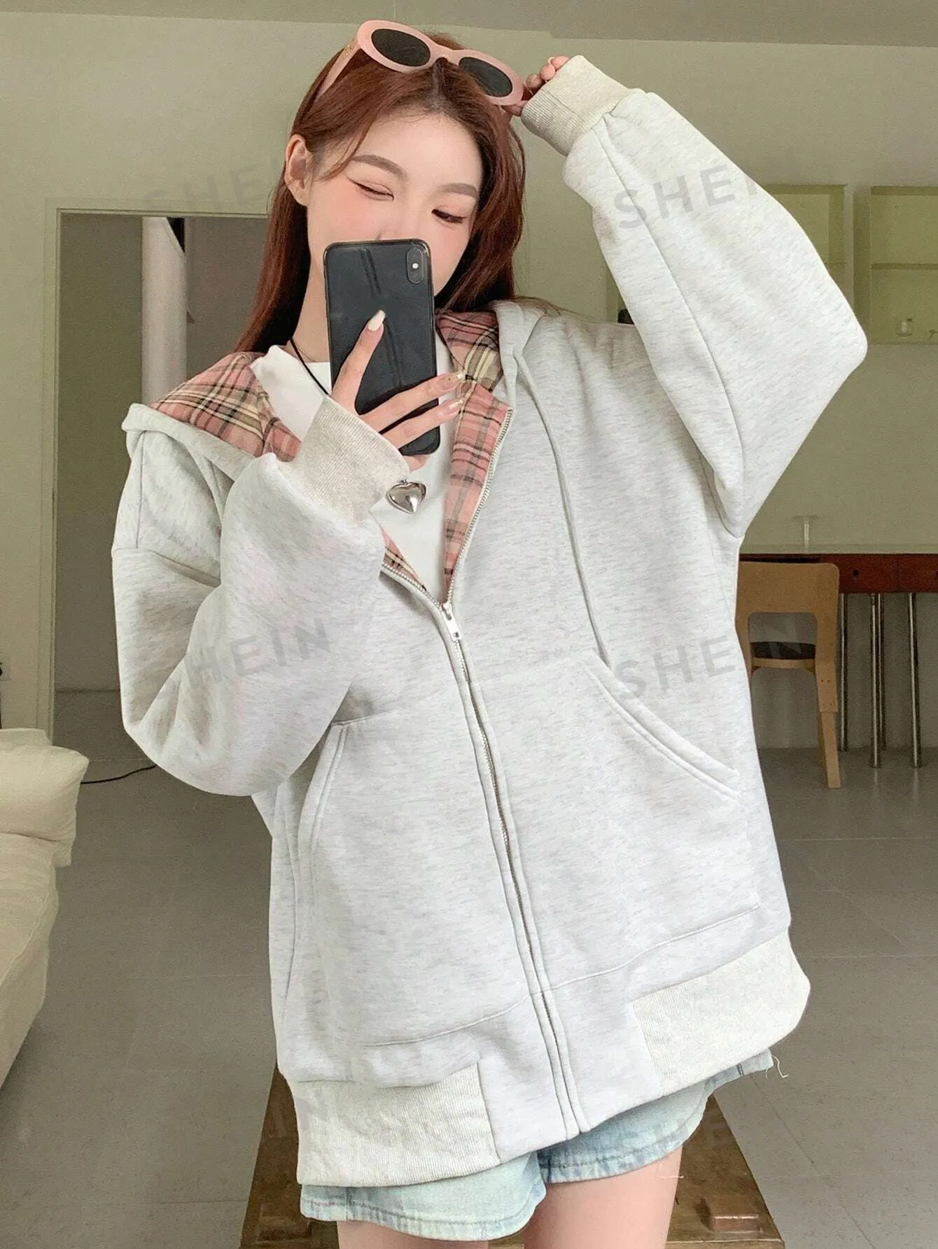 DAZY Women's Solid Color Zip Up Hooded Sweatshirt With Pockets, Casual Long Sleeve Drawstring Zipper Hoodie