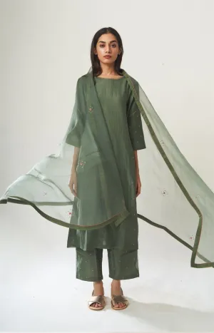 Dot   I   Sama-Kurta-Pant-Dupatta-Set
