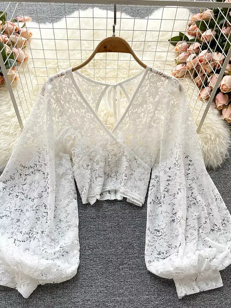 Elegant V-neck Puff Long Sleeve Open Back Lace Short Tops