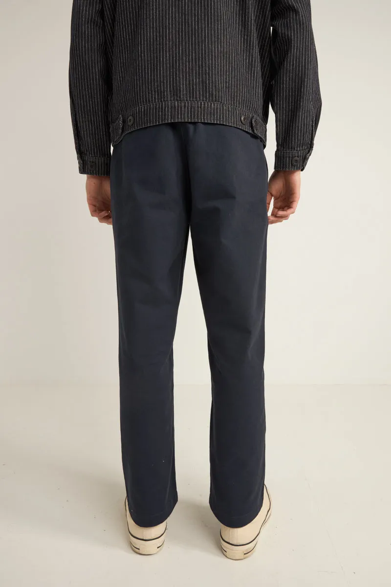 Essential Twill Trouser