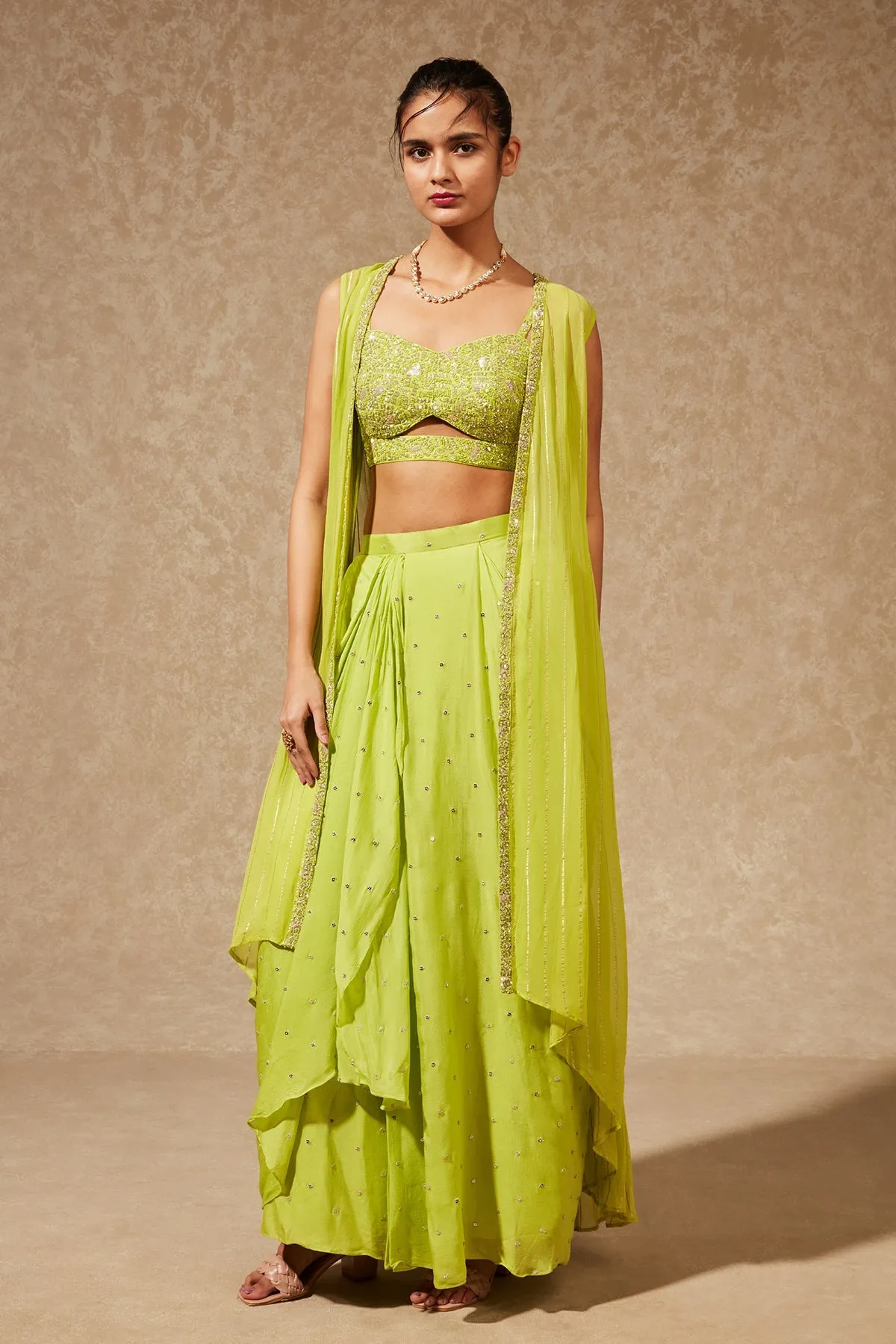 GUL DRAPE SKIRT AND JACKET