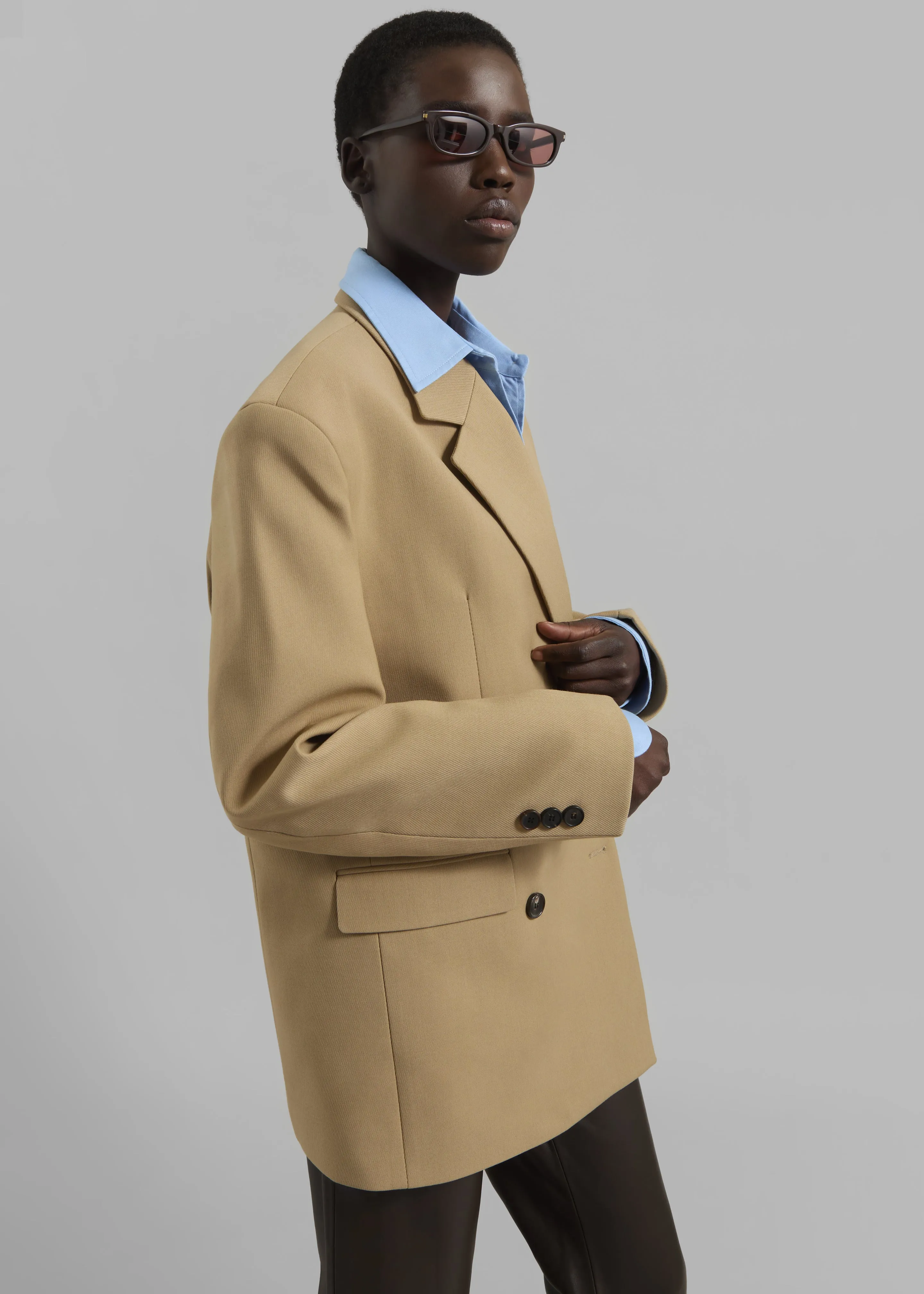 Hisar Boxy Blazer - Camel
