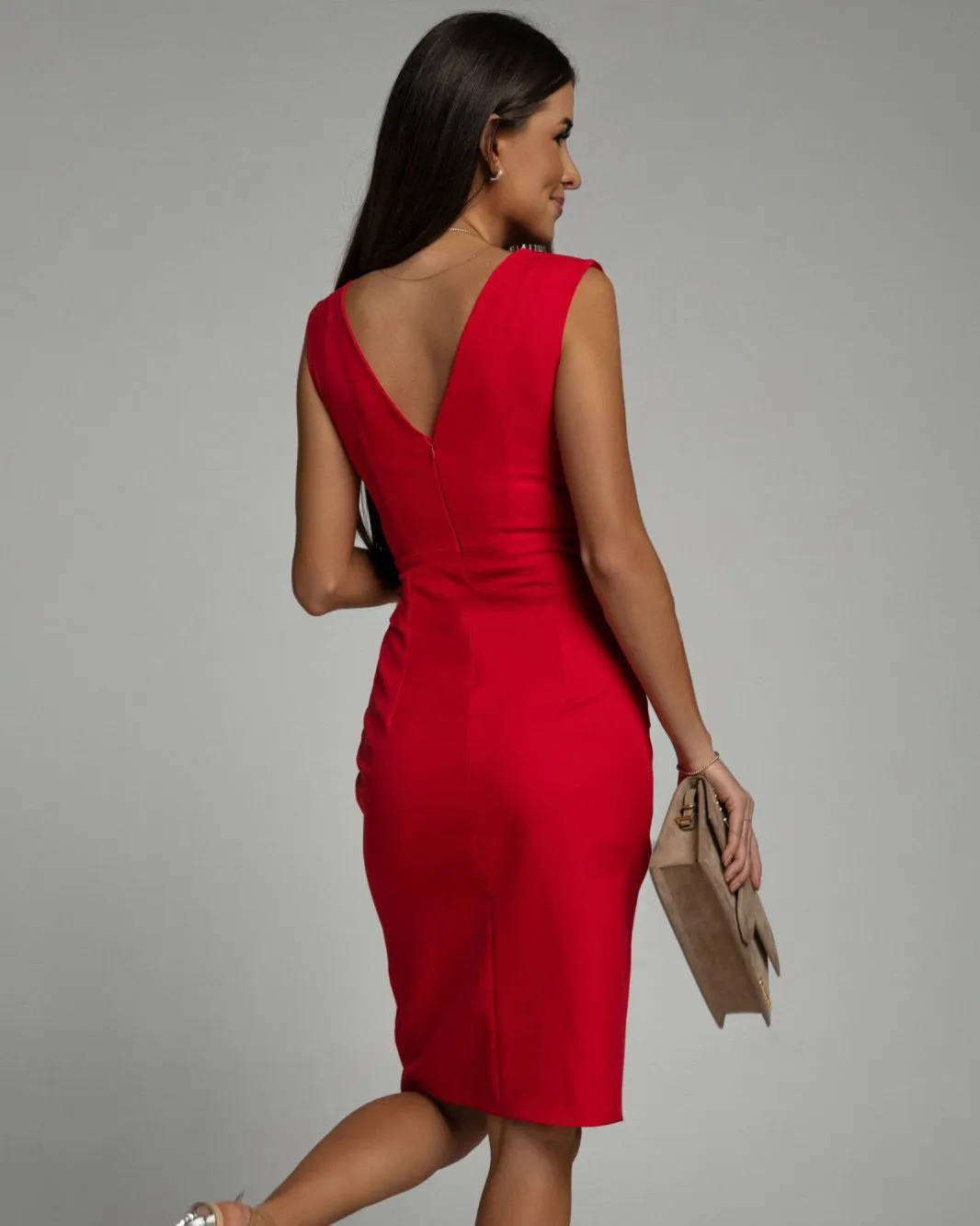 Ianthe | Fitted Dress with V-Neck and Slit