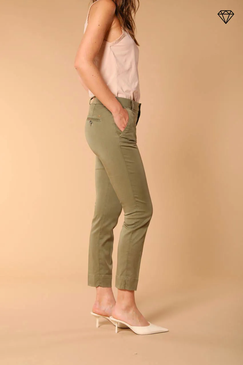 Jaqueline women's chino capri trousers in twill slim fit ①