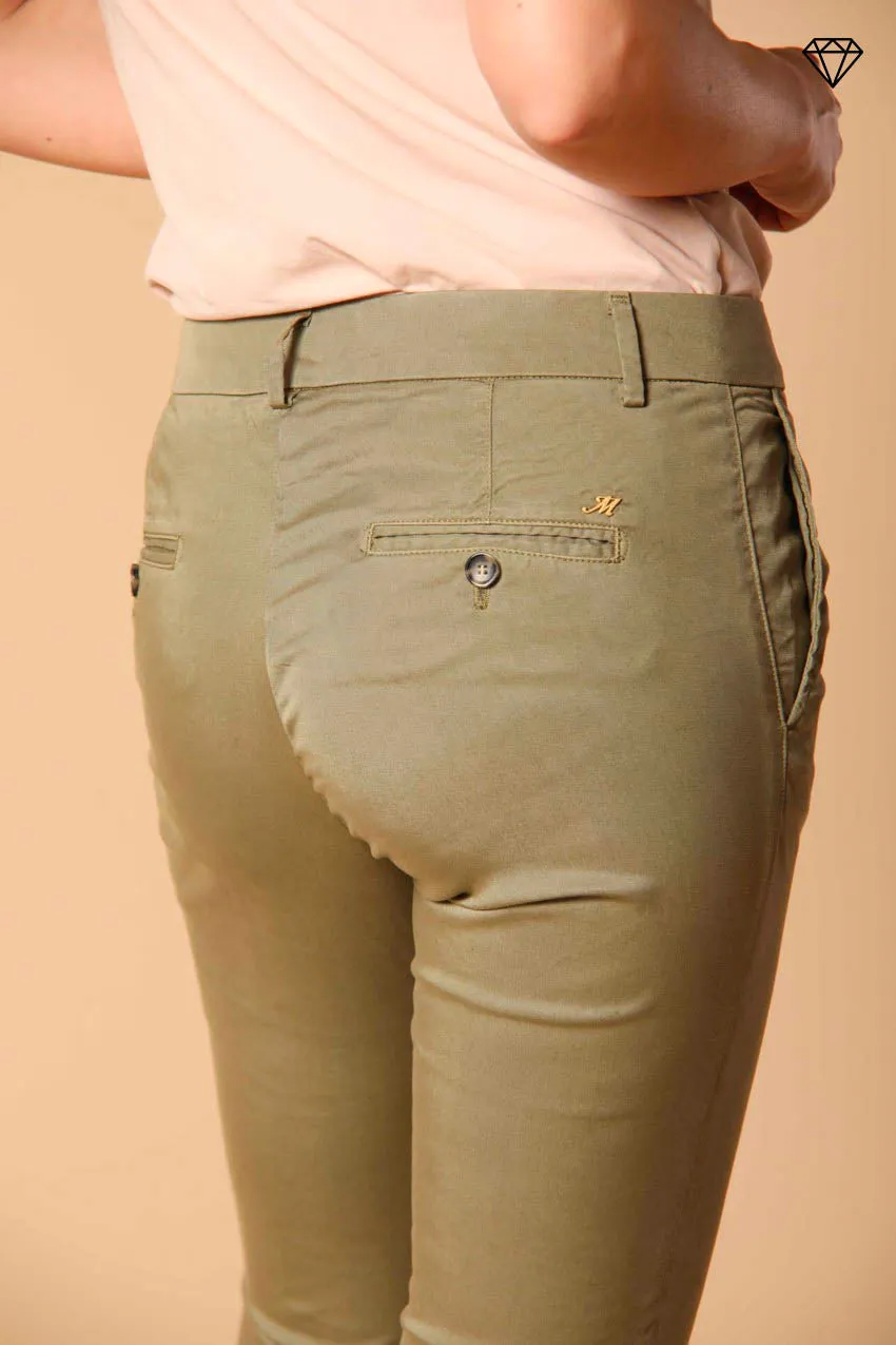 Jaqueline women's chino capri trousers in twill slim fit ①