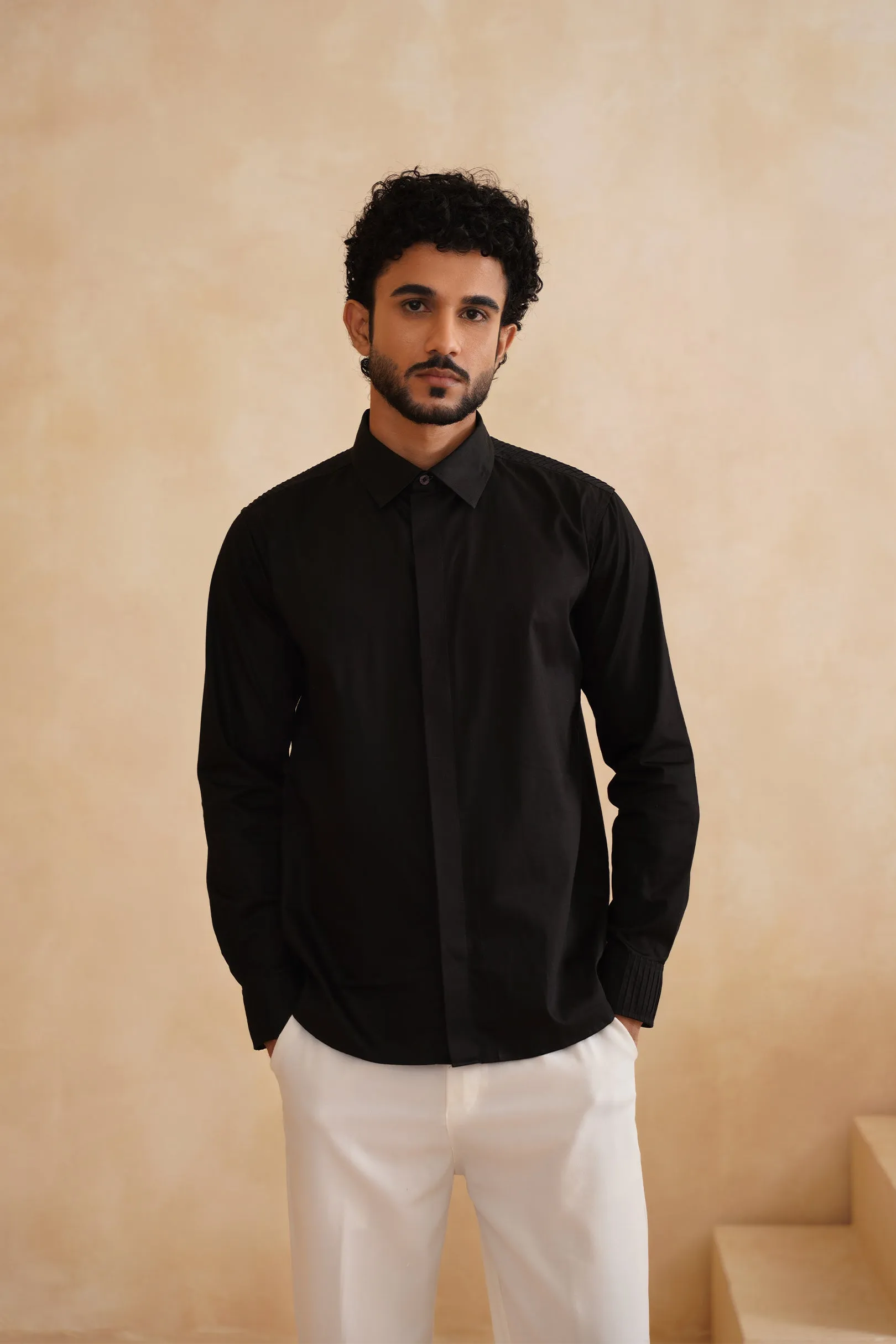 Magic Tucks Black Mens Shirt