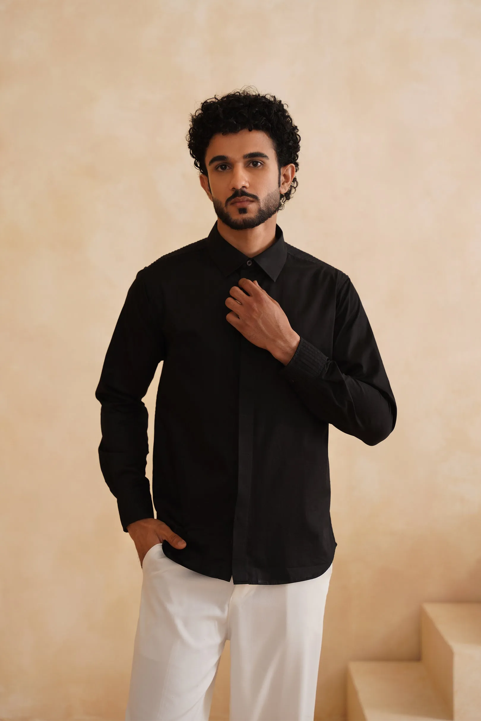 Magic Tucks Black Mens Shirt
