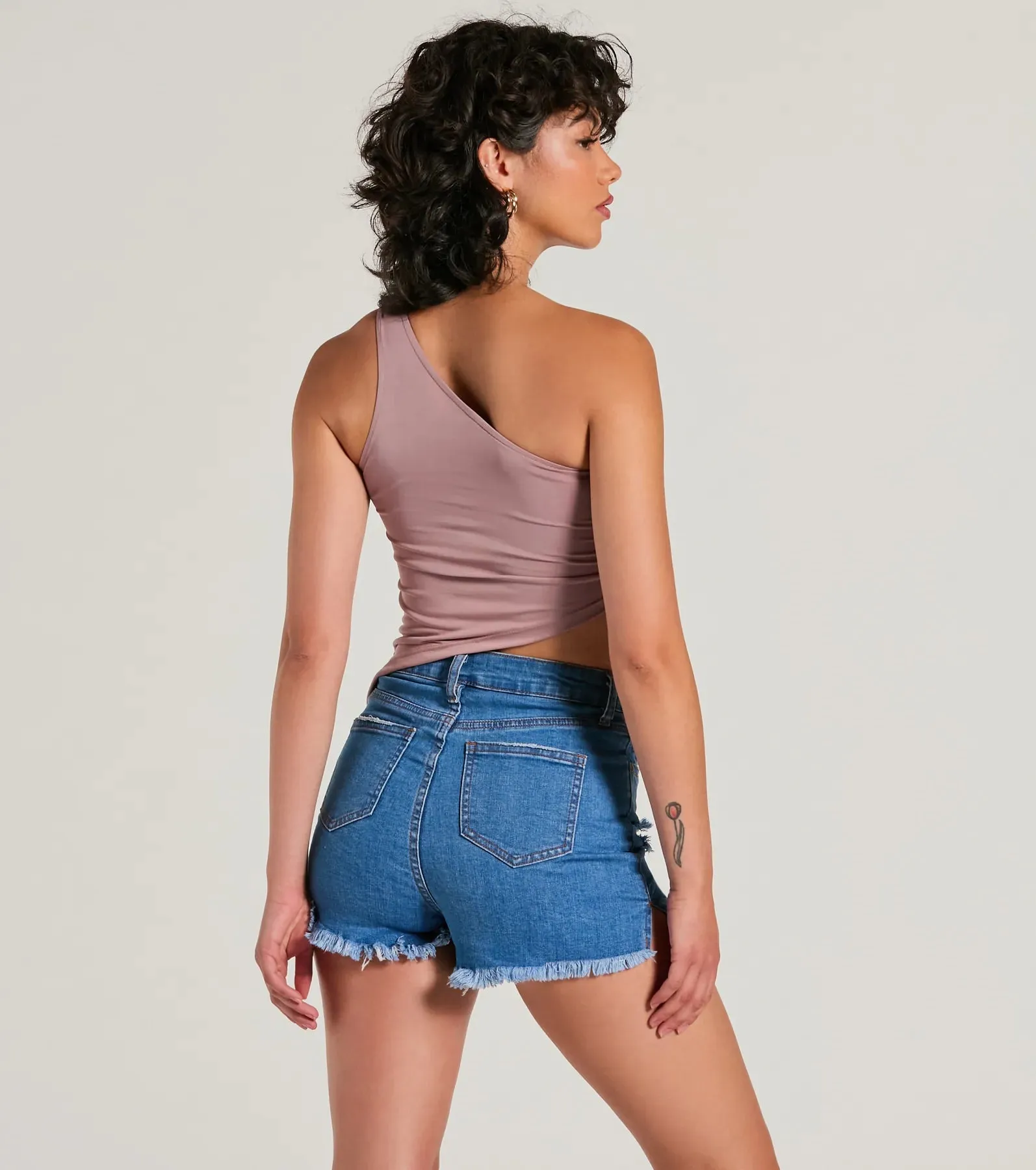 Mentionable Flirt One-Shoulder Asymmetrical Crop Top