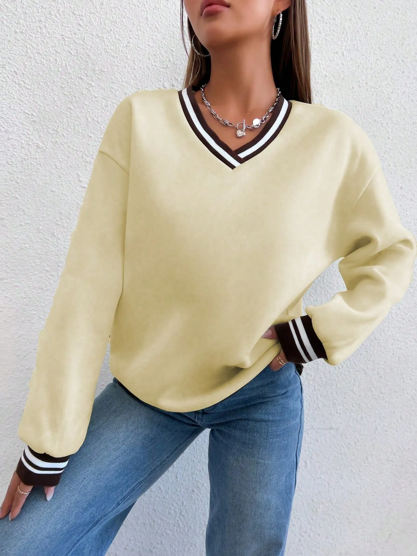 MOOSTA Ladies Simple Basic College Style V-Neck Sweatshirt
