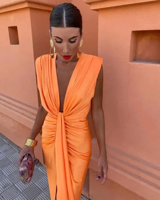 Moriah - Elegant Pleated  Maxi Dress