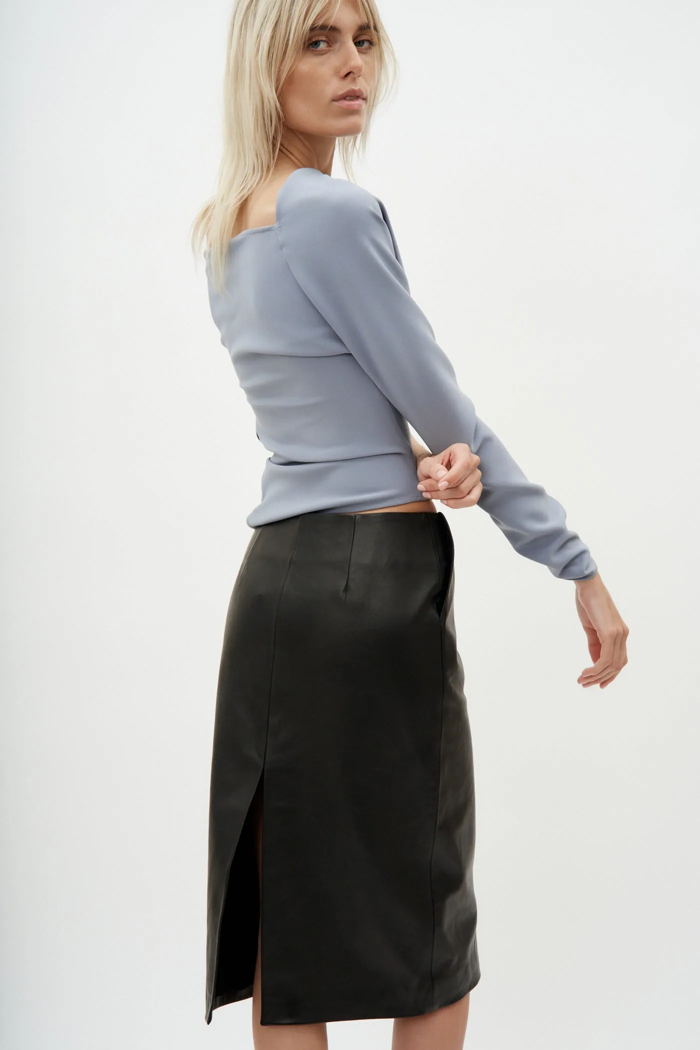 Myrrh Steel Top