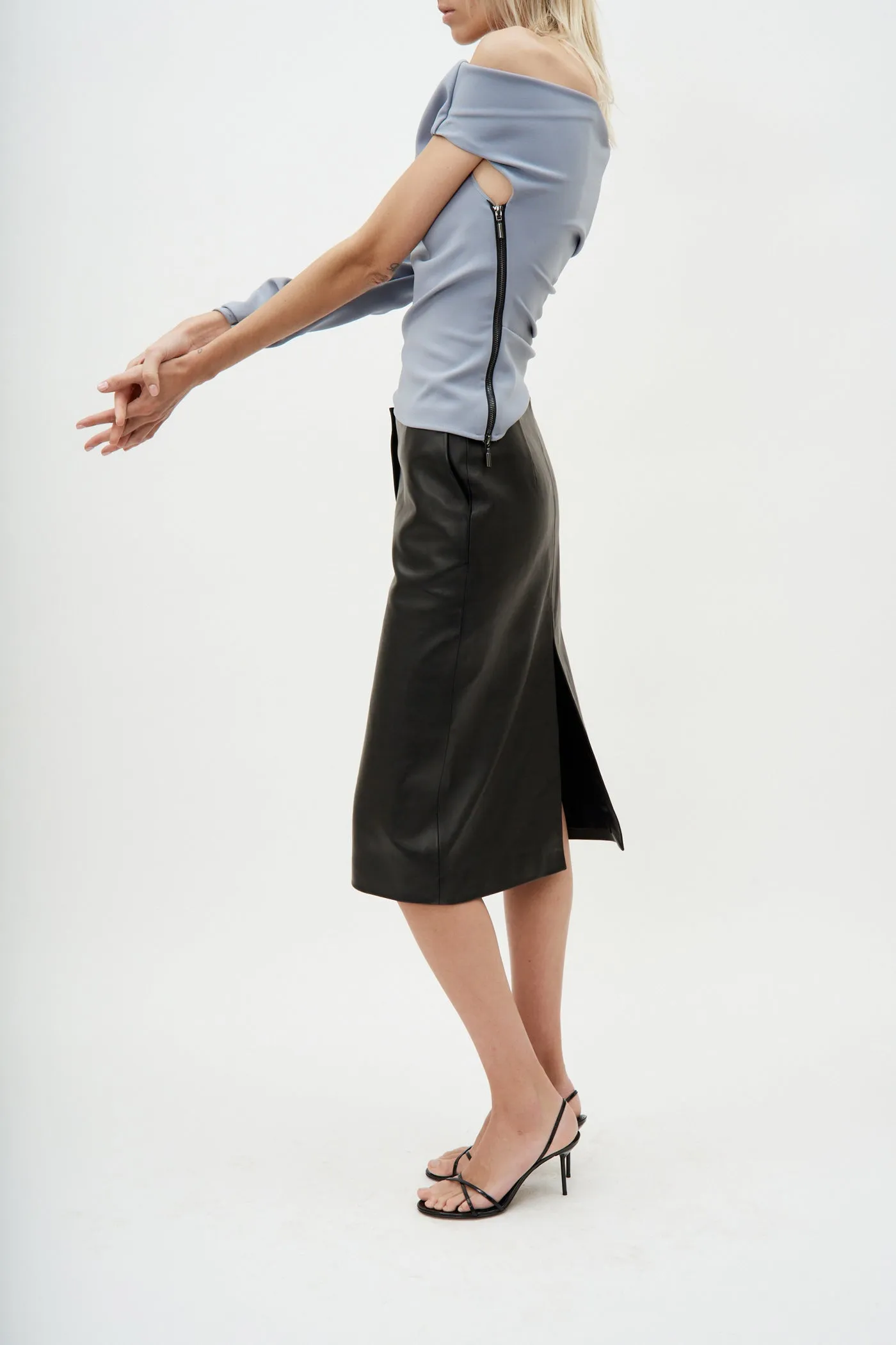 Myrrh Steel Top