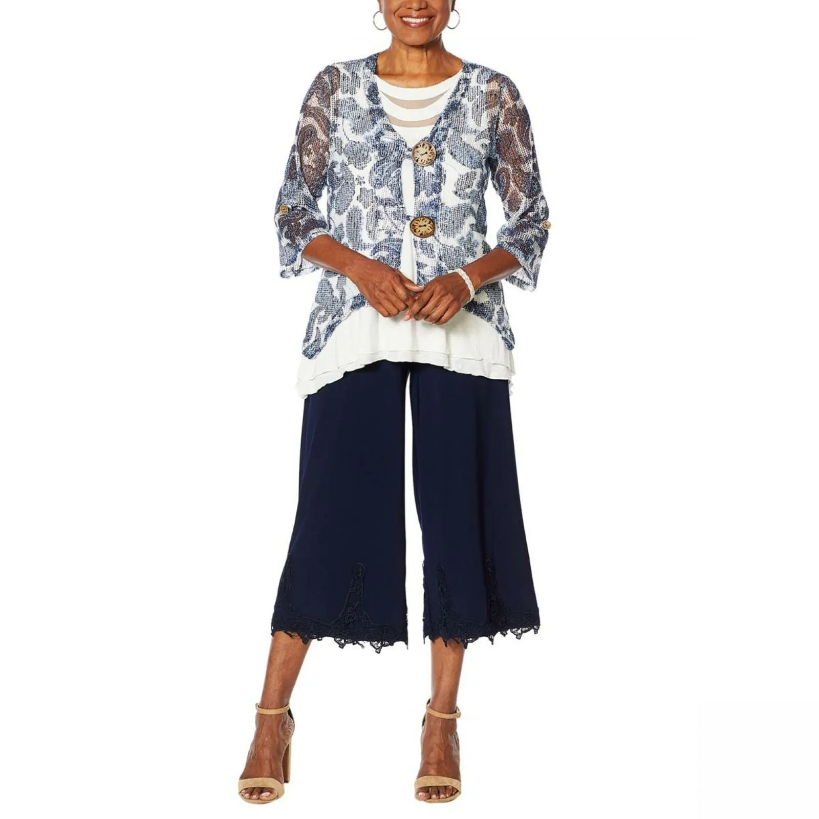 NWT Nina Leonard Women's 3/4-Sleeve Coconut Button Novelty Cardigan Medium