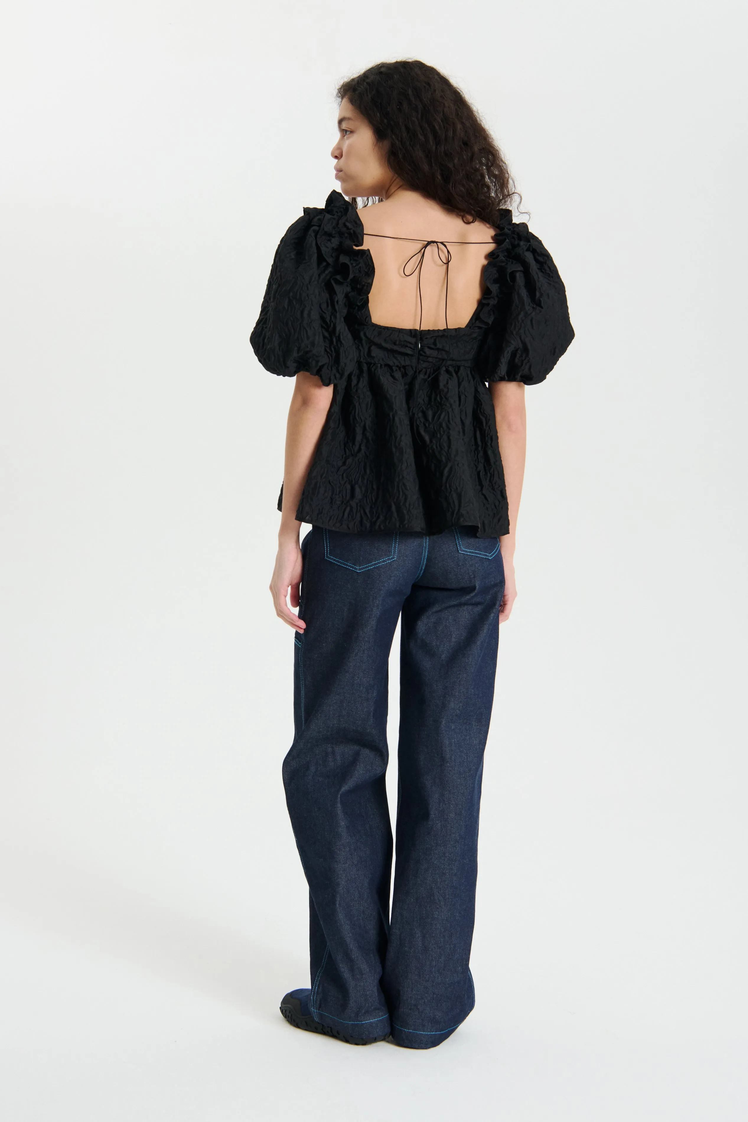 ORIANA | TOP FLURRY MATELASS… BLACK