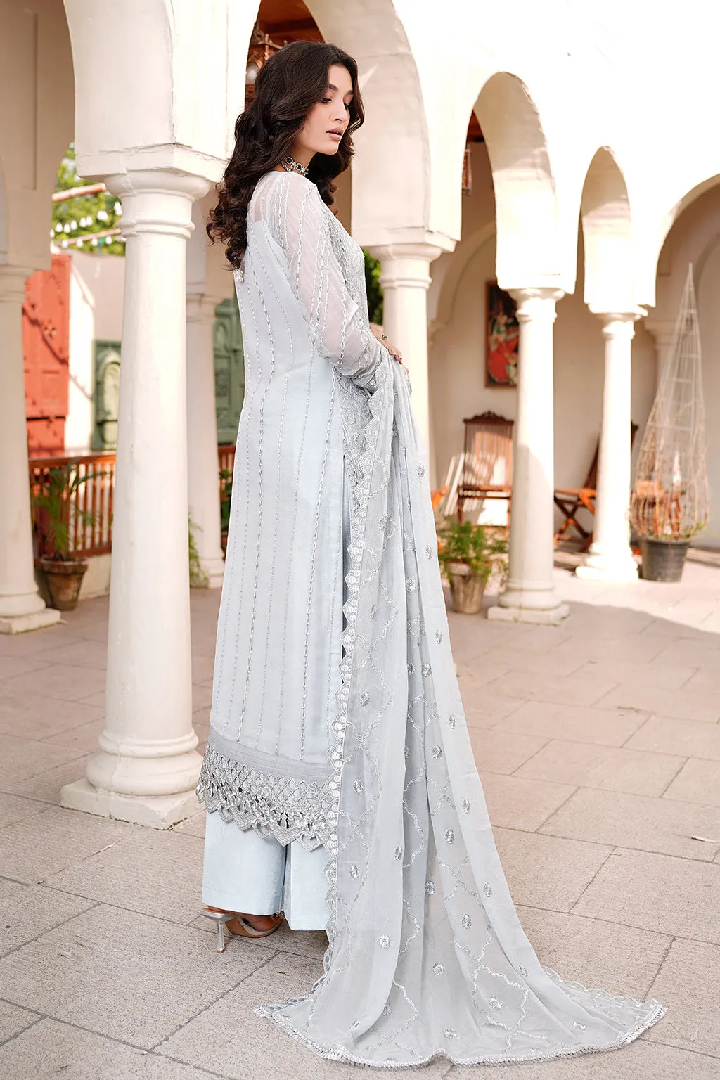 Pearl Shade Embroidered Floral Designed Pakistani Salwar Kameez Suit
