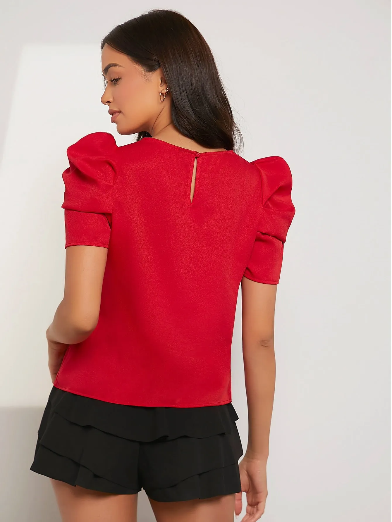 Pleated Puff Sleeve Solid Top