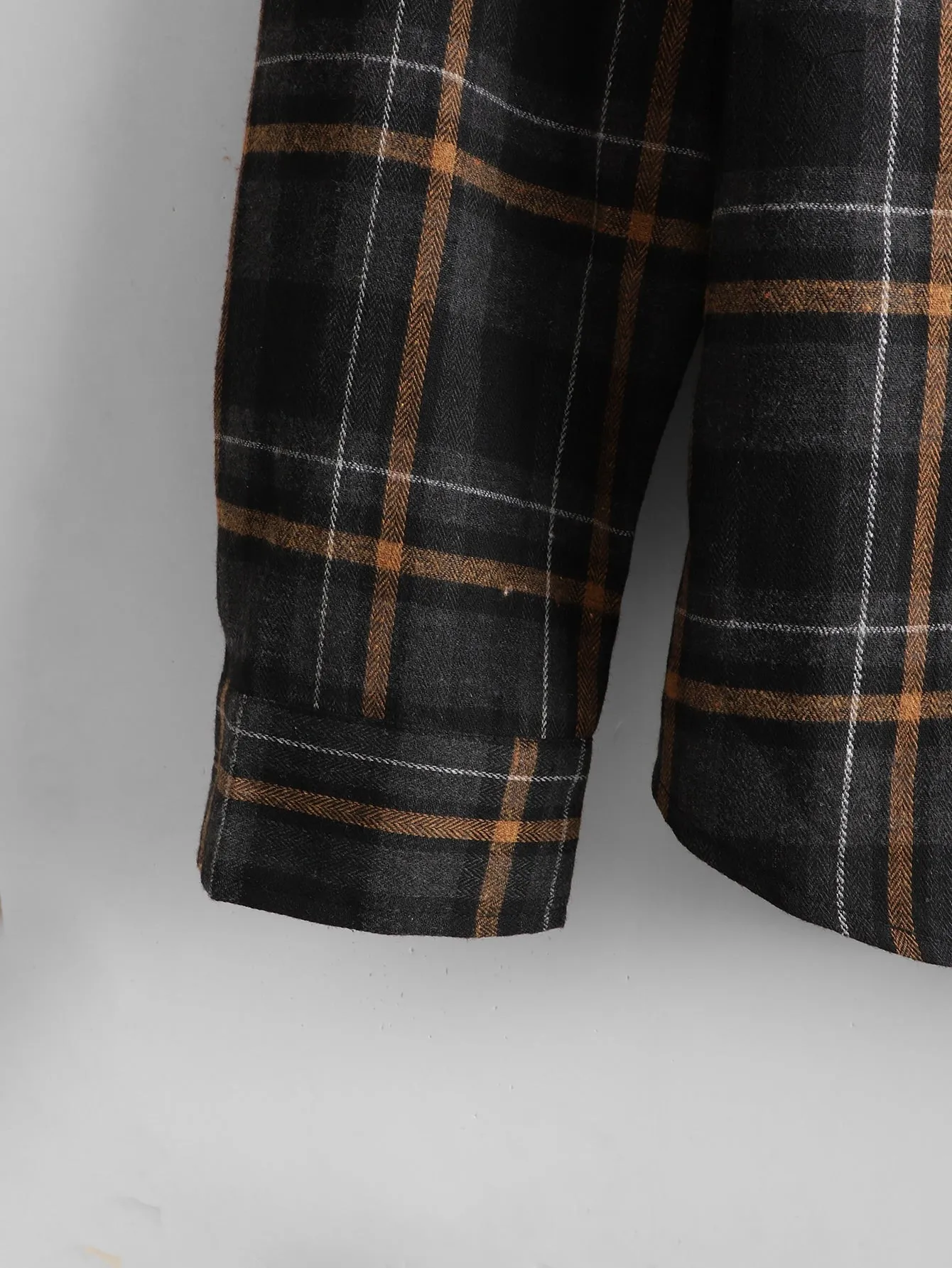 QA Homme Men Plaid Print Shirt Without Tee