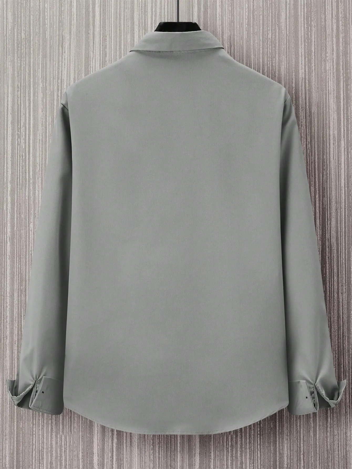 QA Homme Men's Buck Embroidery Button Down Collar Long Sleeve Shirt