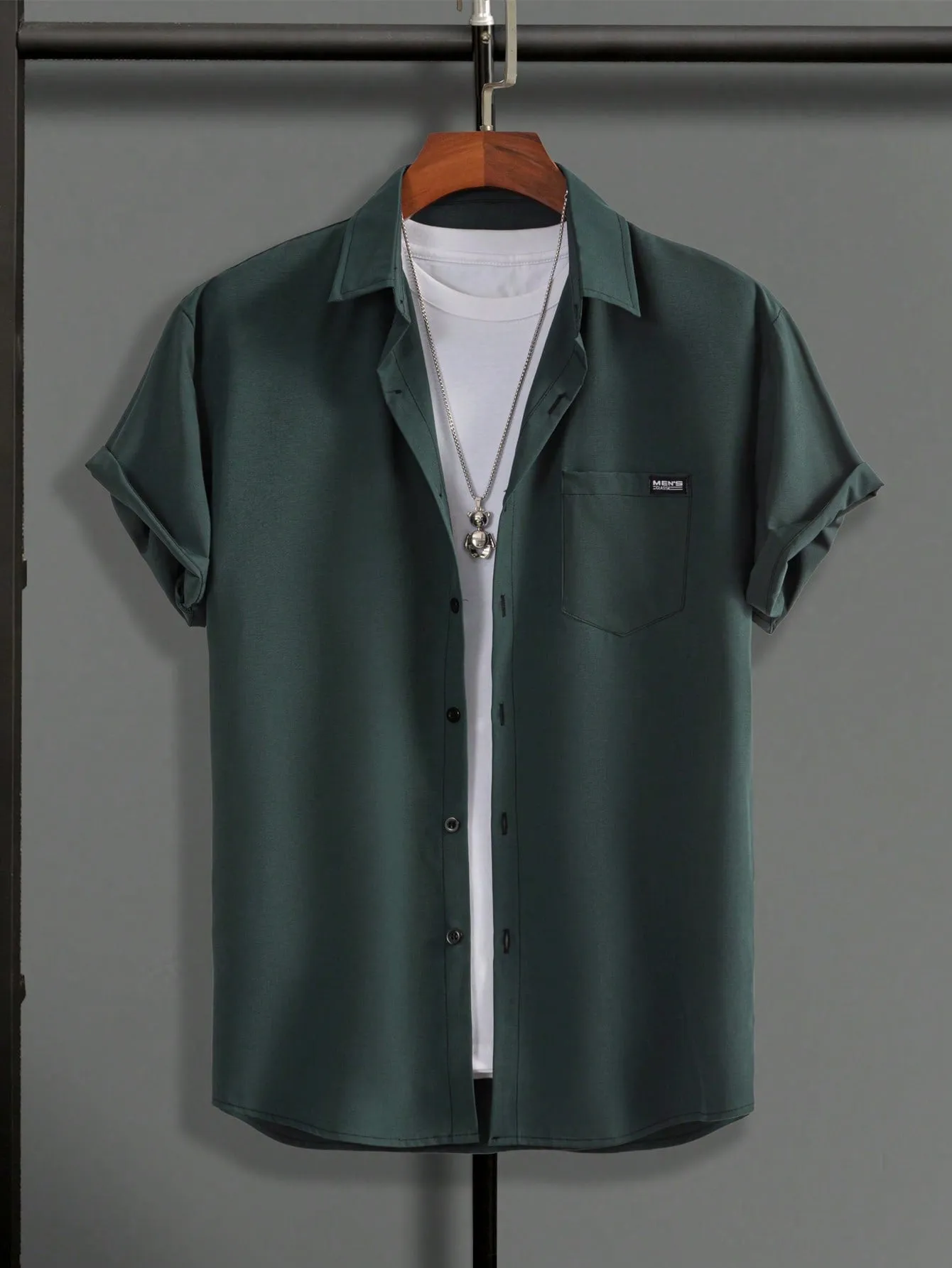 QA Hypemode Men Letter Patched Detail Shirt Without Tee