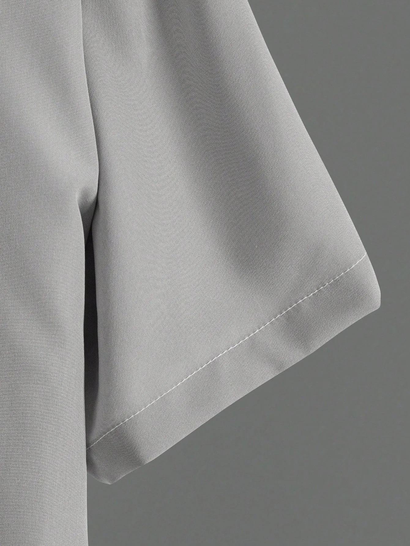 QA Hypemode Men Letter Patched Detail Shirt Without Tee
