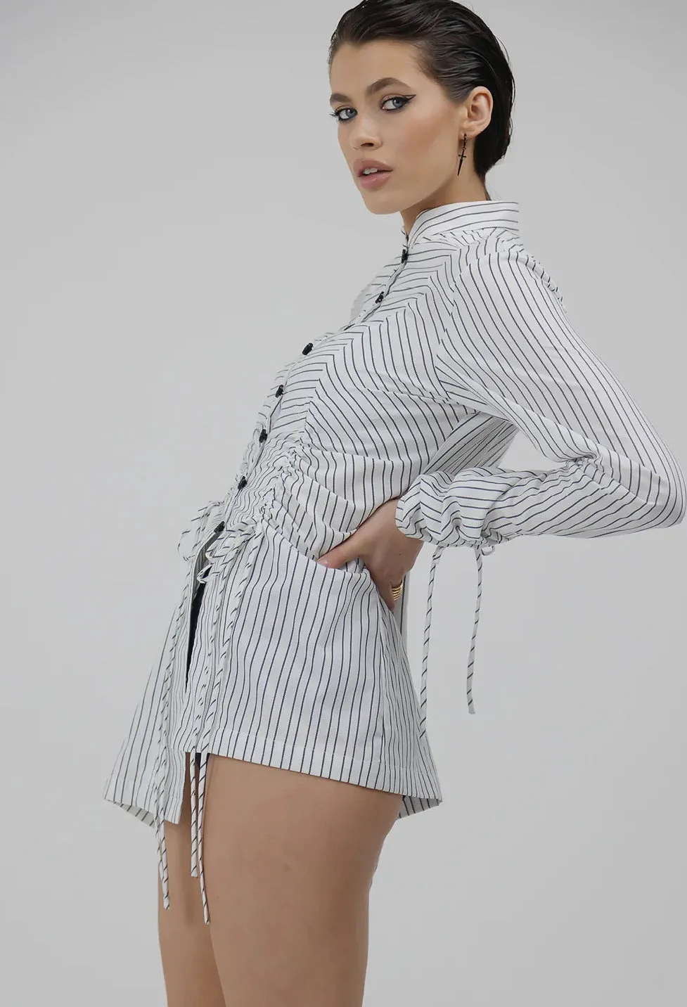 Realm Origin - Harlem Stripe Top. - White Black Pinstripe