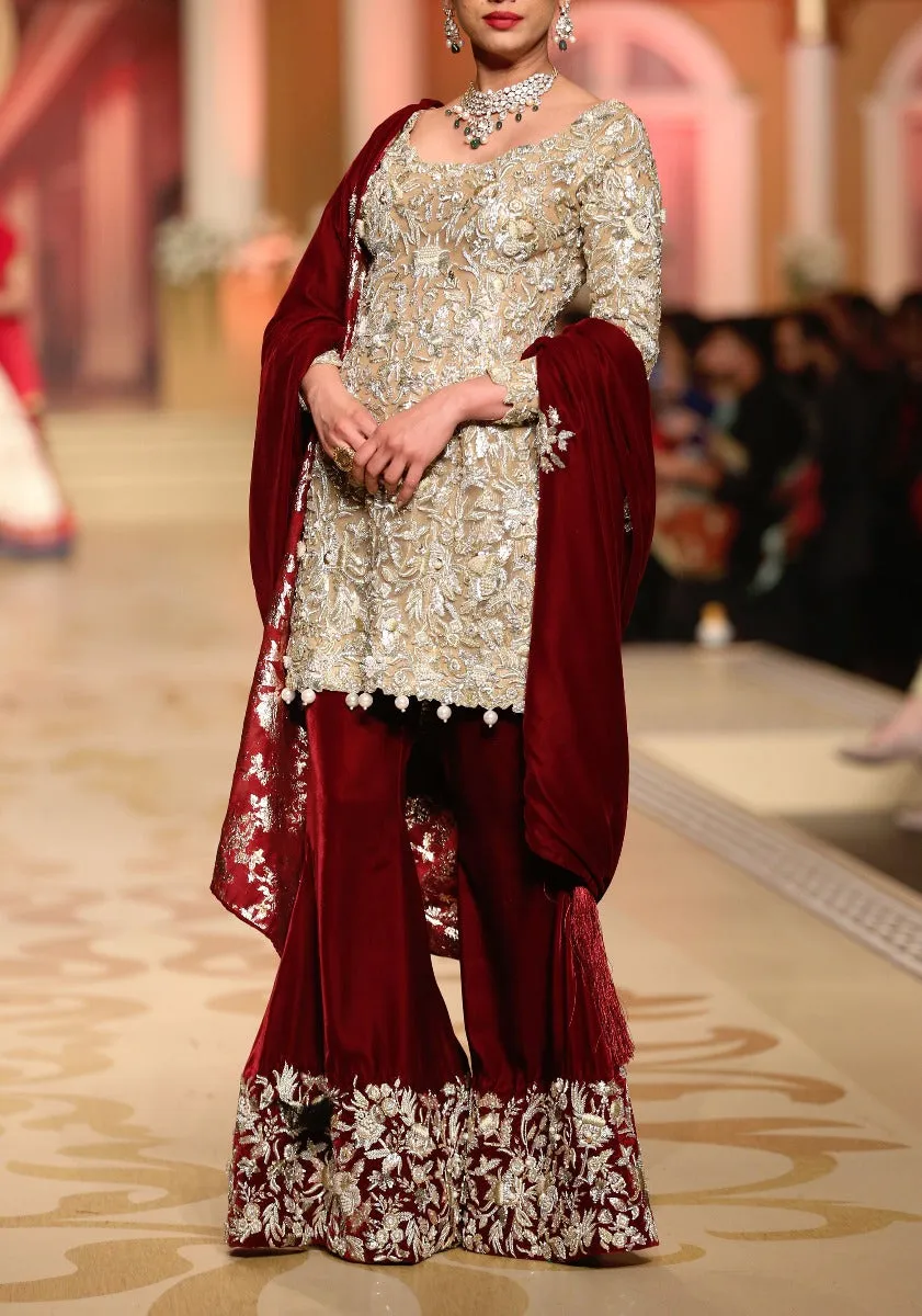 Red Velvet Heavy Formal