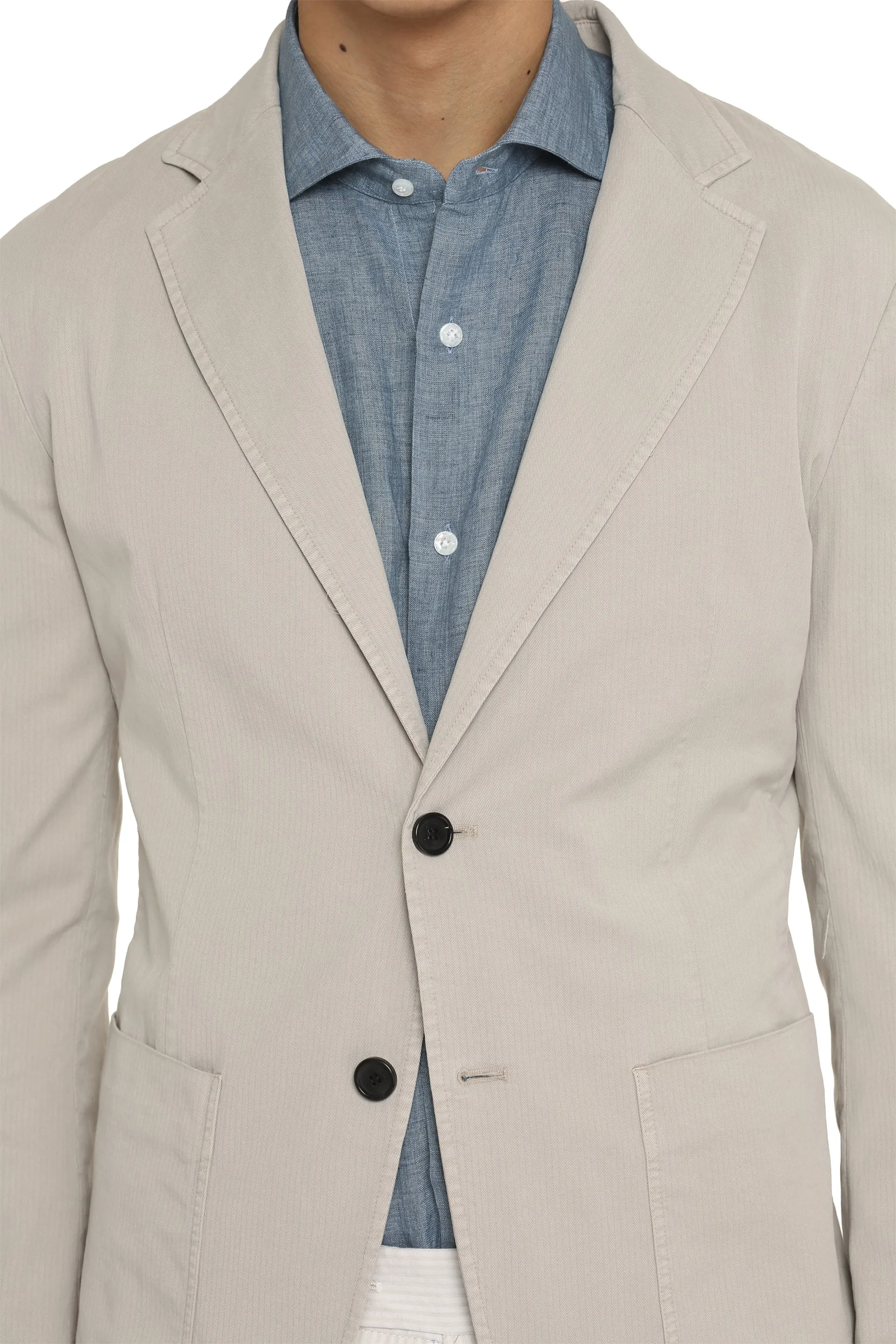 Single-breasted two-button jacket