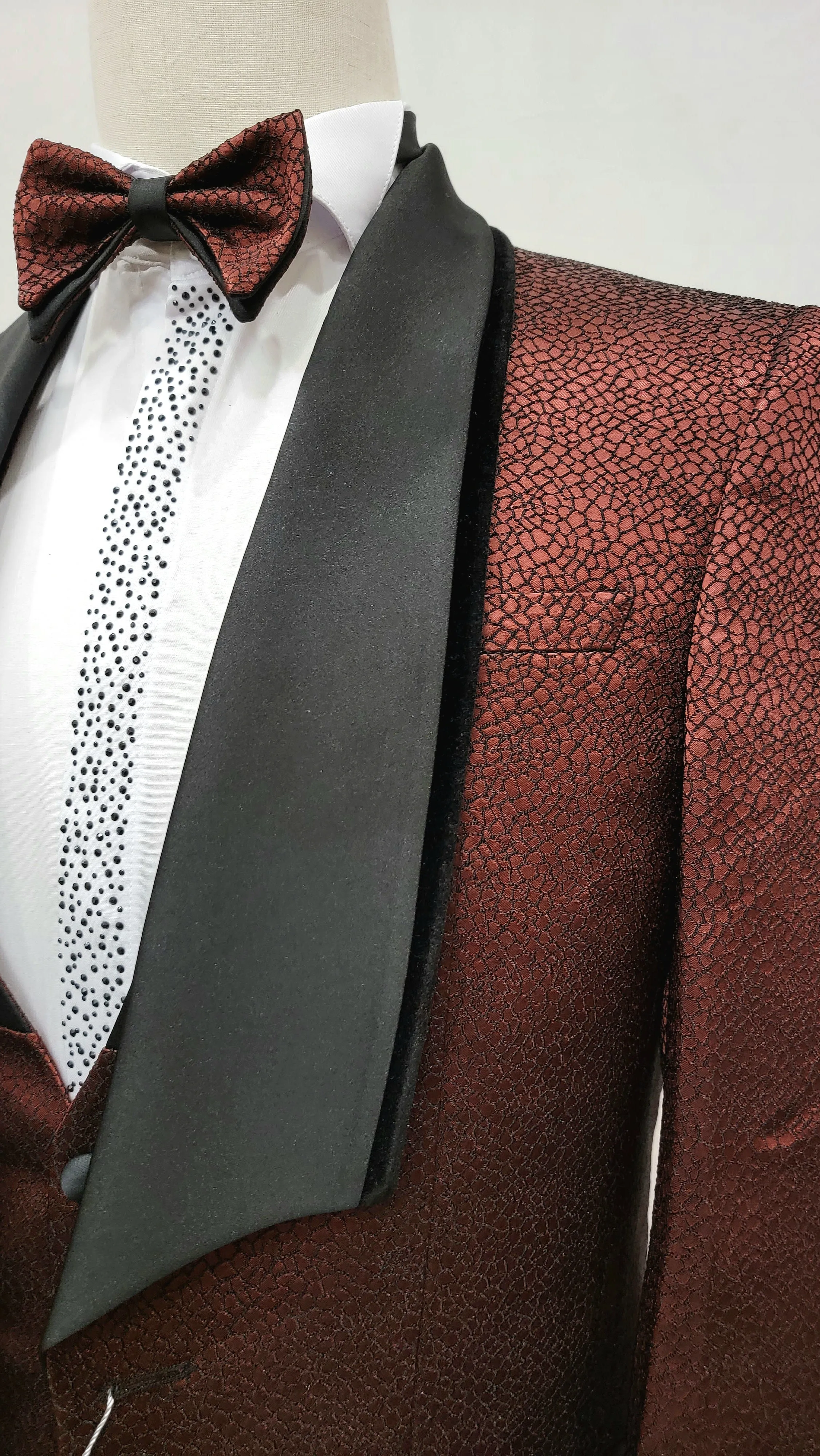 Single Button Three Piece Tuxedo Suit with Contrasting Black Lapel and Pants