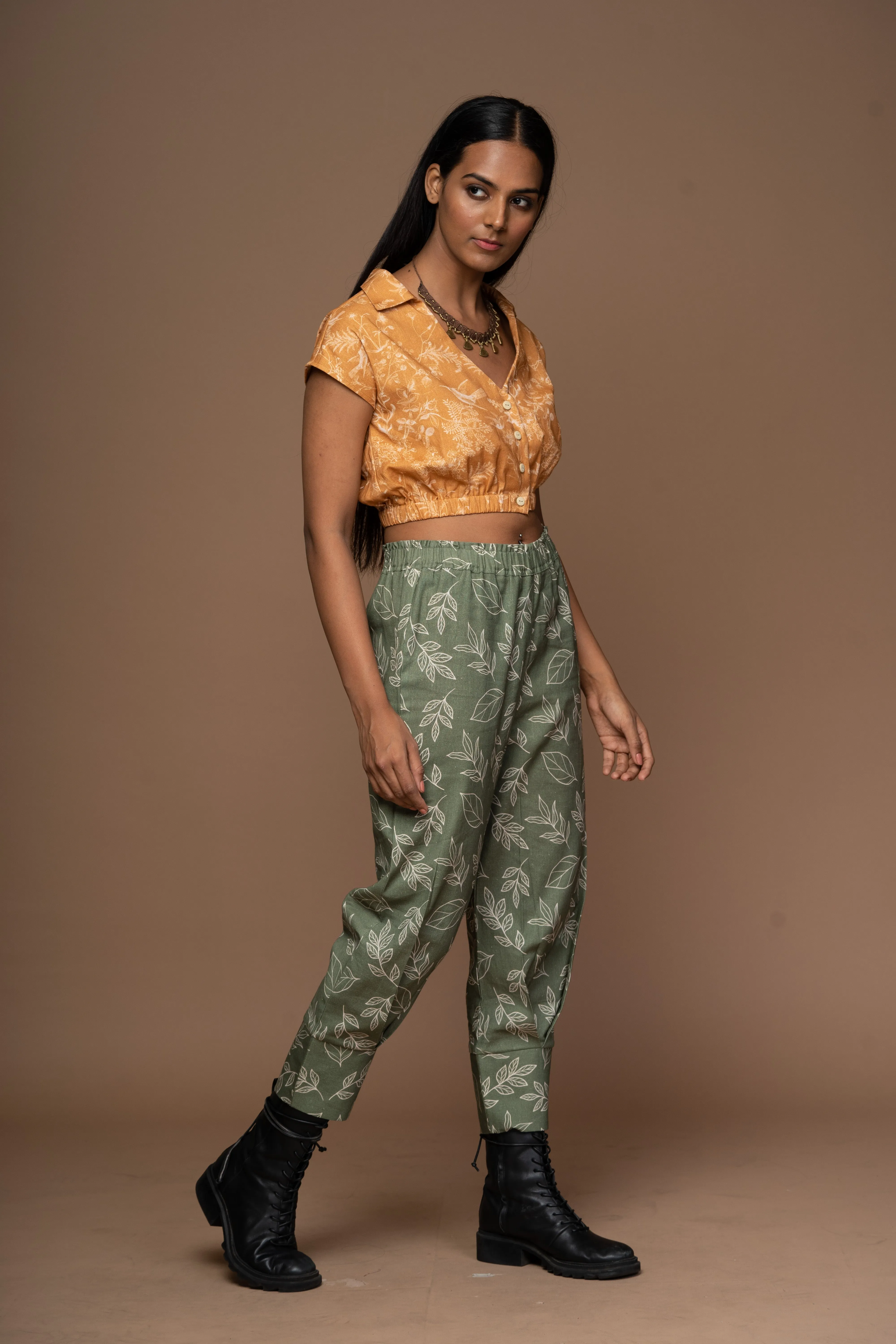 Snug Cuff Pants in Rising Up Pattern