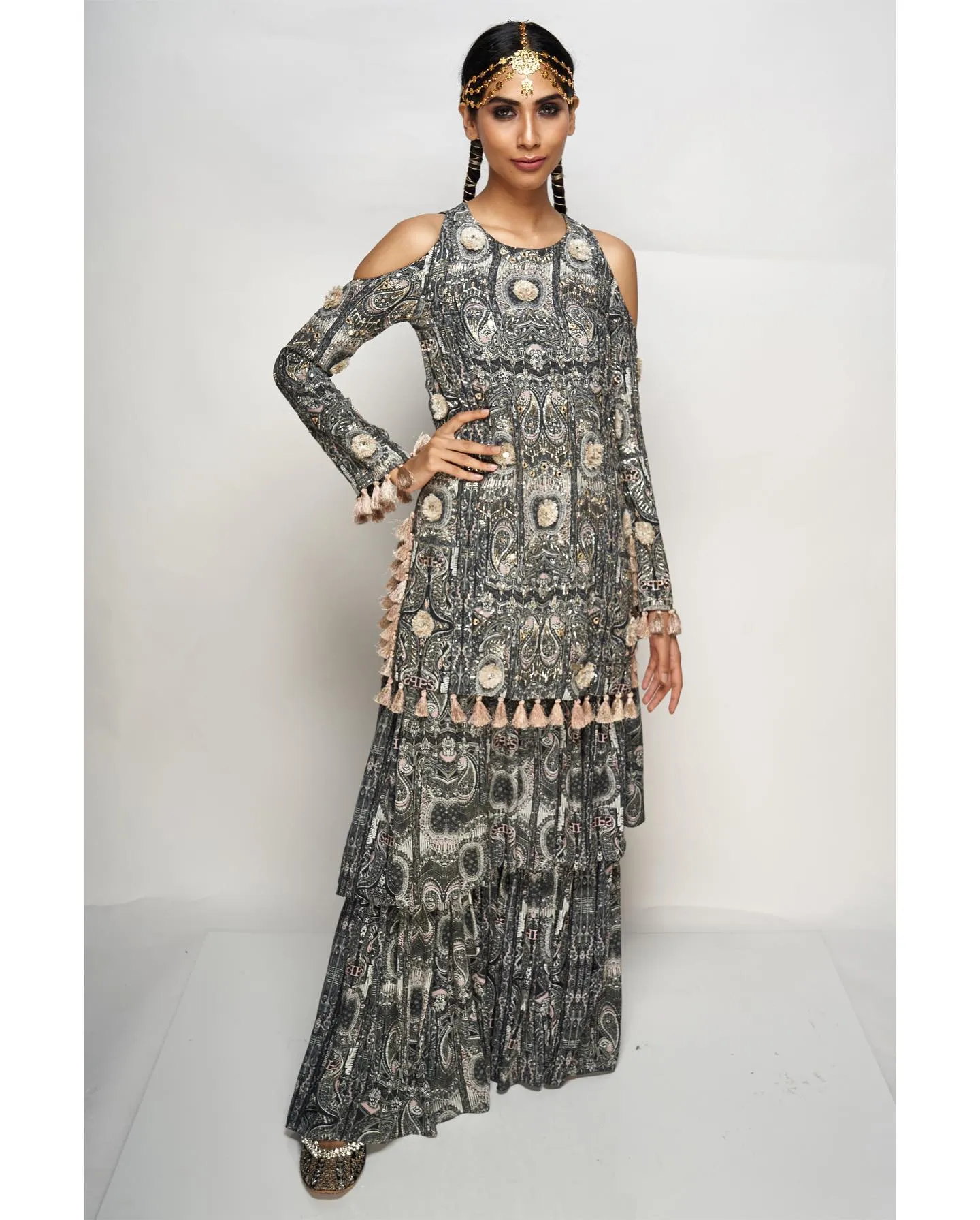 The Kaina Sharara
