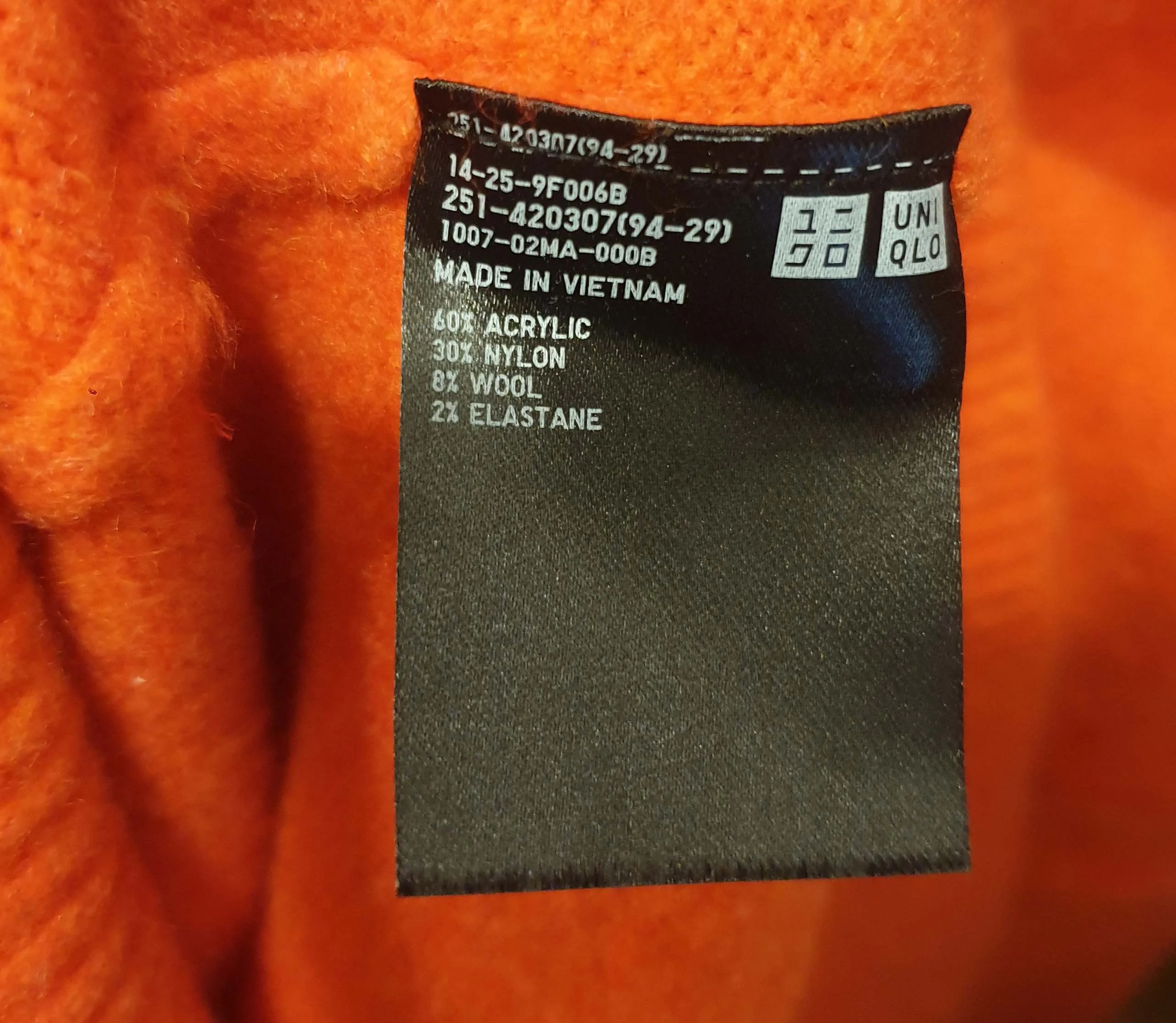 Uniqlo orange knit jumper size M