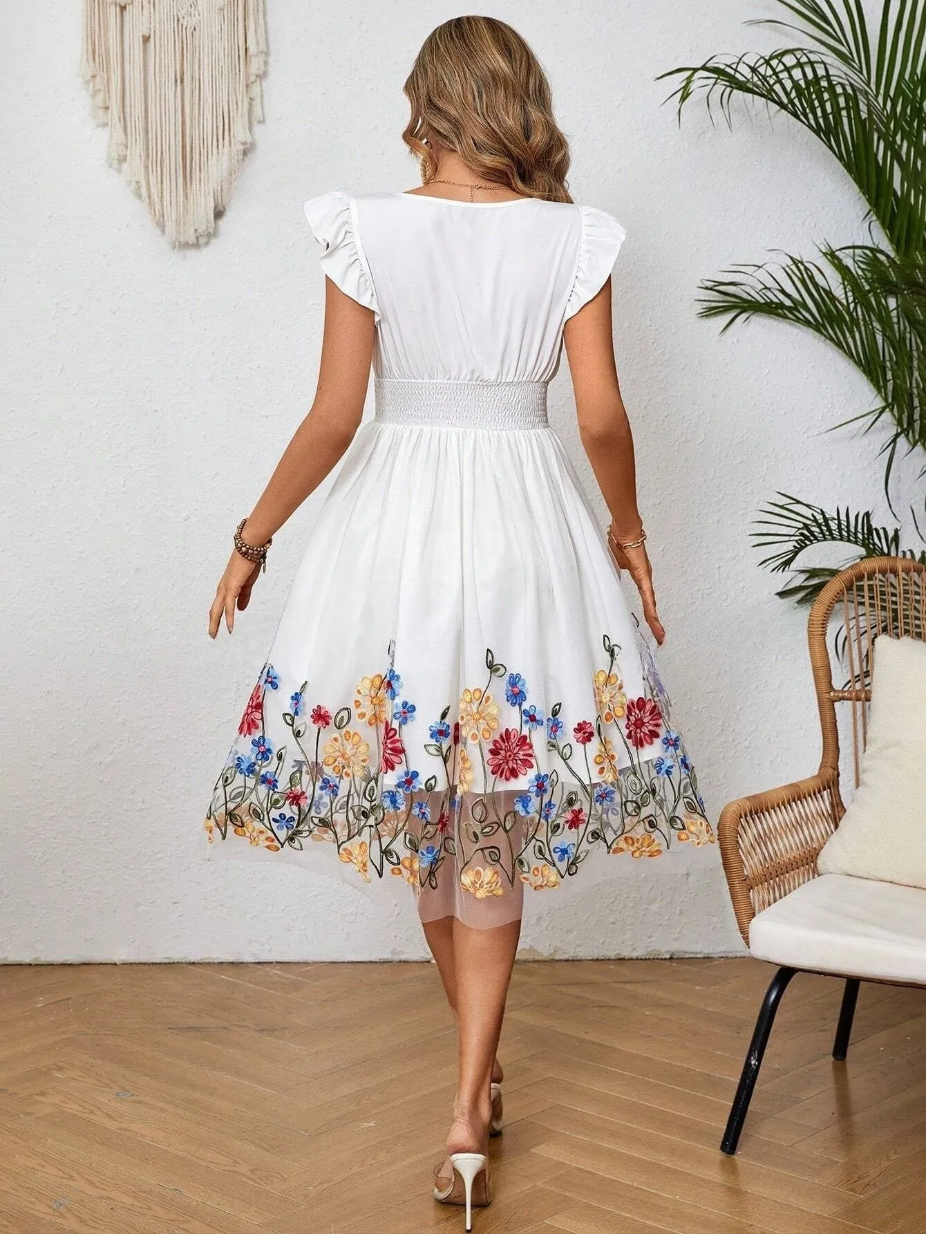 VCAY Flower Embroidery Mesh Splicing Ruffle Trim Maxi Dress