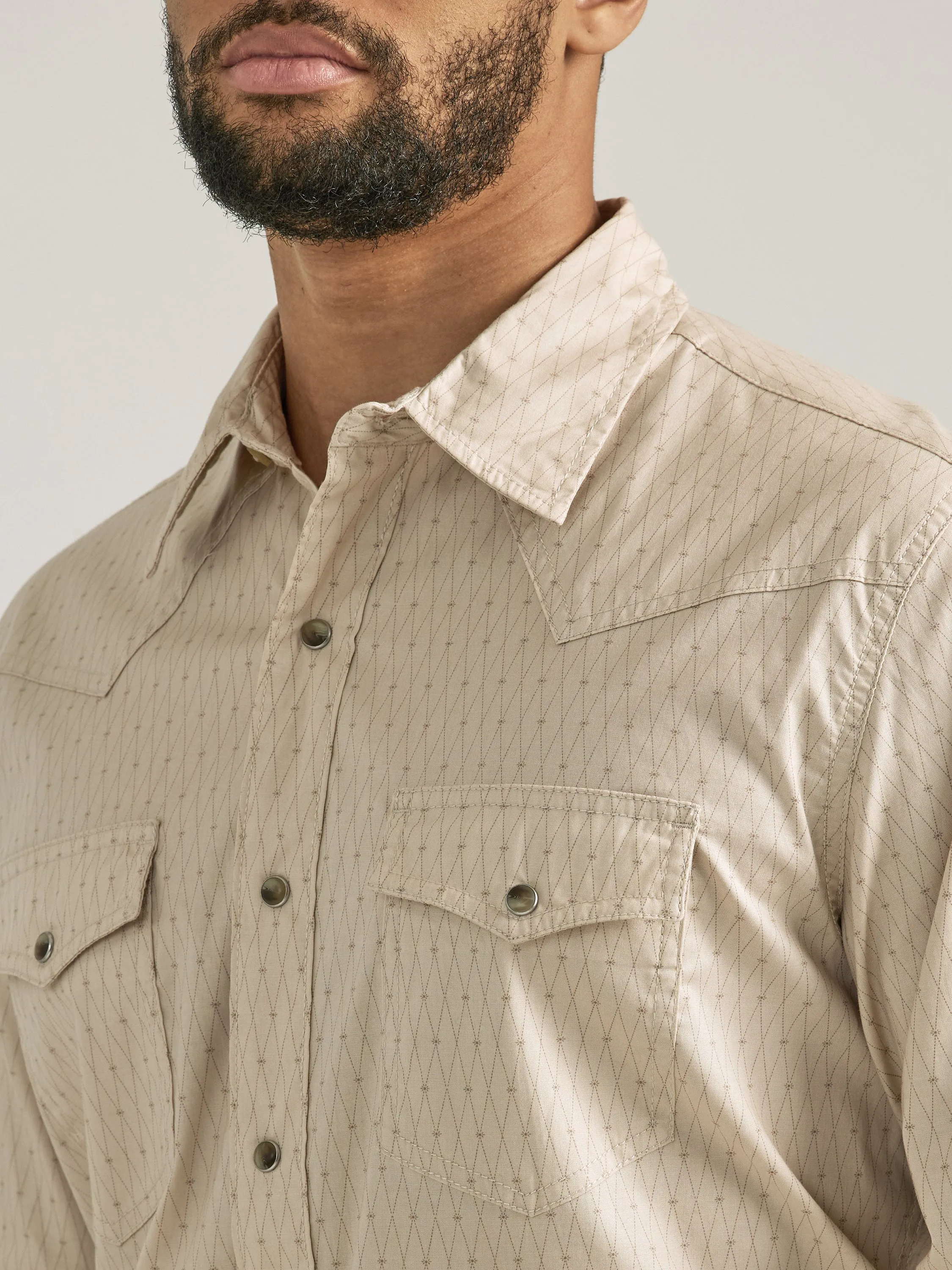 Wrangler Men's 20X Competition Classic Fit Long Sleeve Shirt