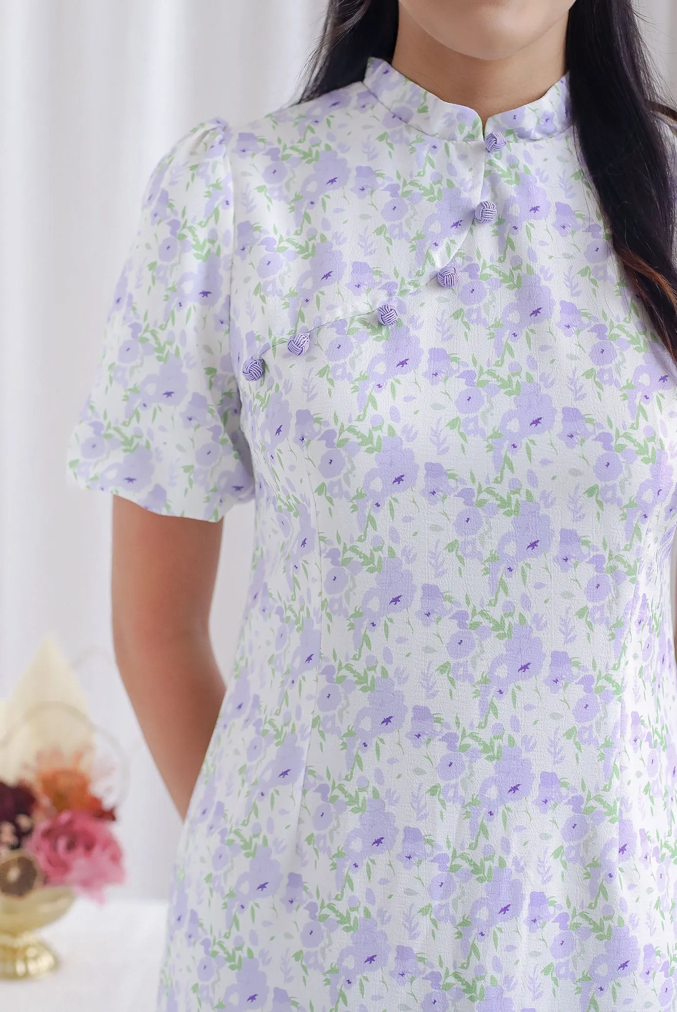 Yarn Buttons Removable Oriental Collar Dress In Lilac